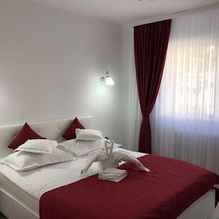 סינאיה Apartament Mont Blanc מראה חיצוני תמונה